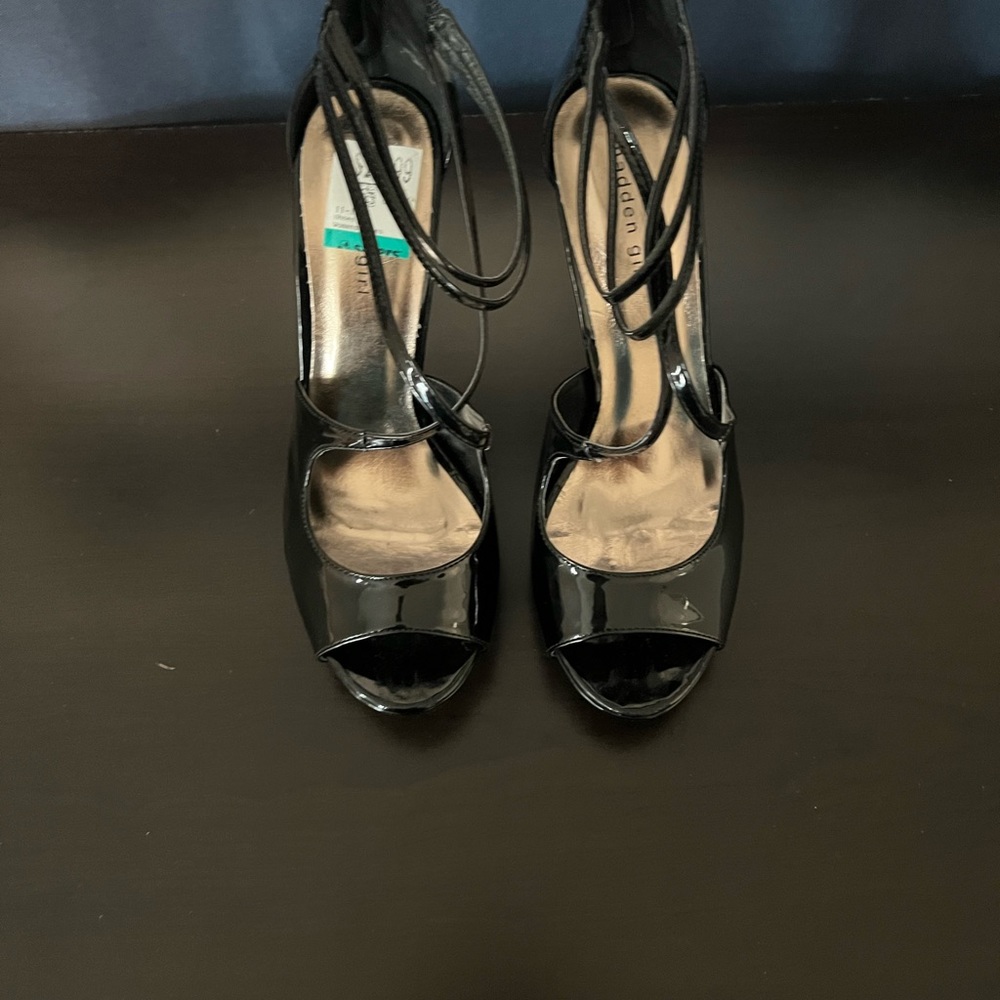 Used Size 11 Platform Patent Leather Shoes